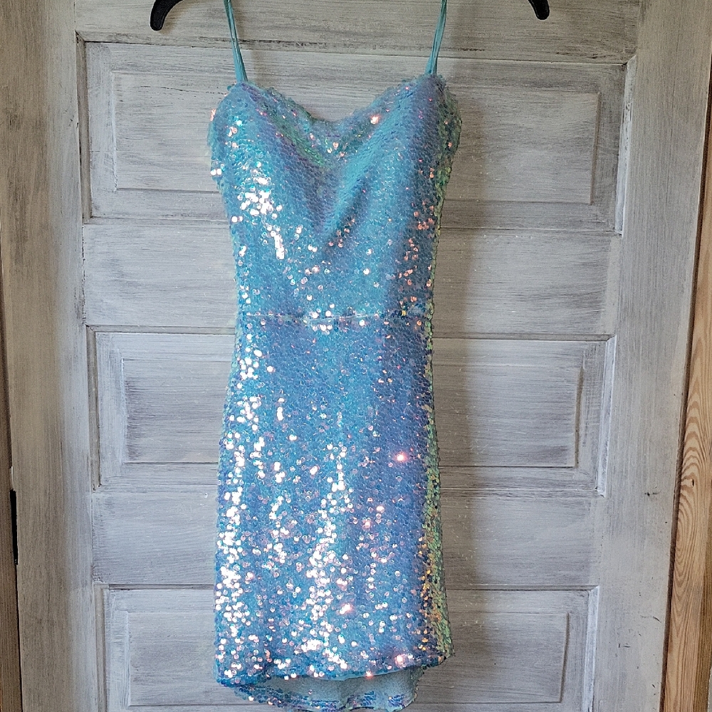 Dillard's B Darlin Blue Dress Size 3/4 Prom Party